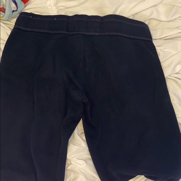 Cozy sweatpants to lounge around in. - Picture 3 of 3